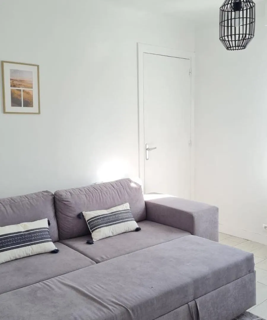 Charmant Logement Entre La Gare Et Le Centre-Ville Lorient 0*,